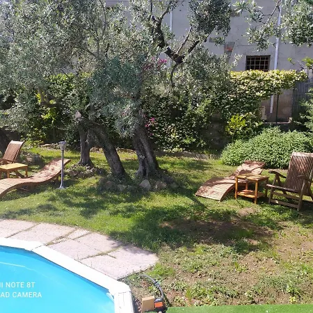 Il Borgo Dei Pini Lejlighed