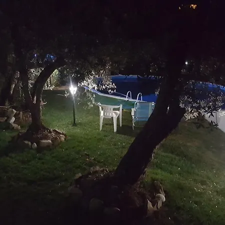 Il Borgo Dei Pini Lejlighed