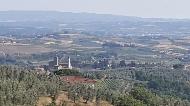 아파트 Il Borgo Dei Pini
